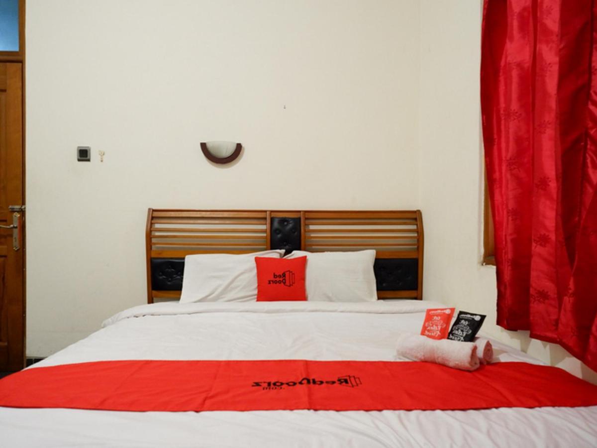 Reddoorz Near Tugu Yogyakarta Hotel Luaran gambar