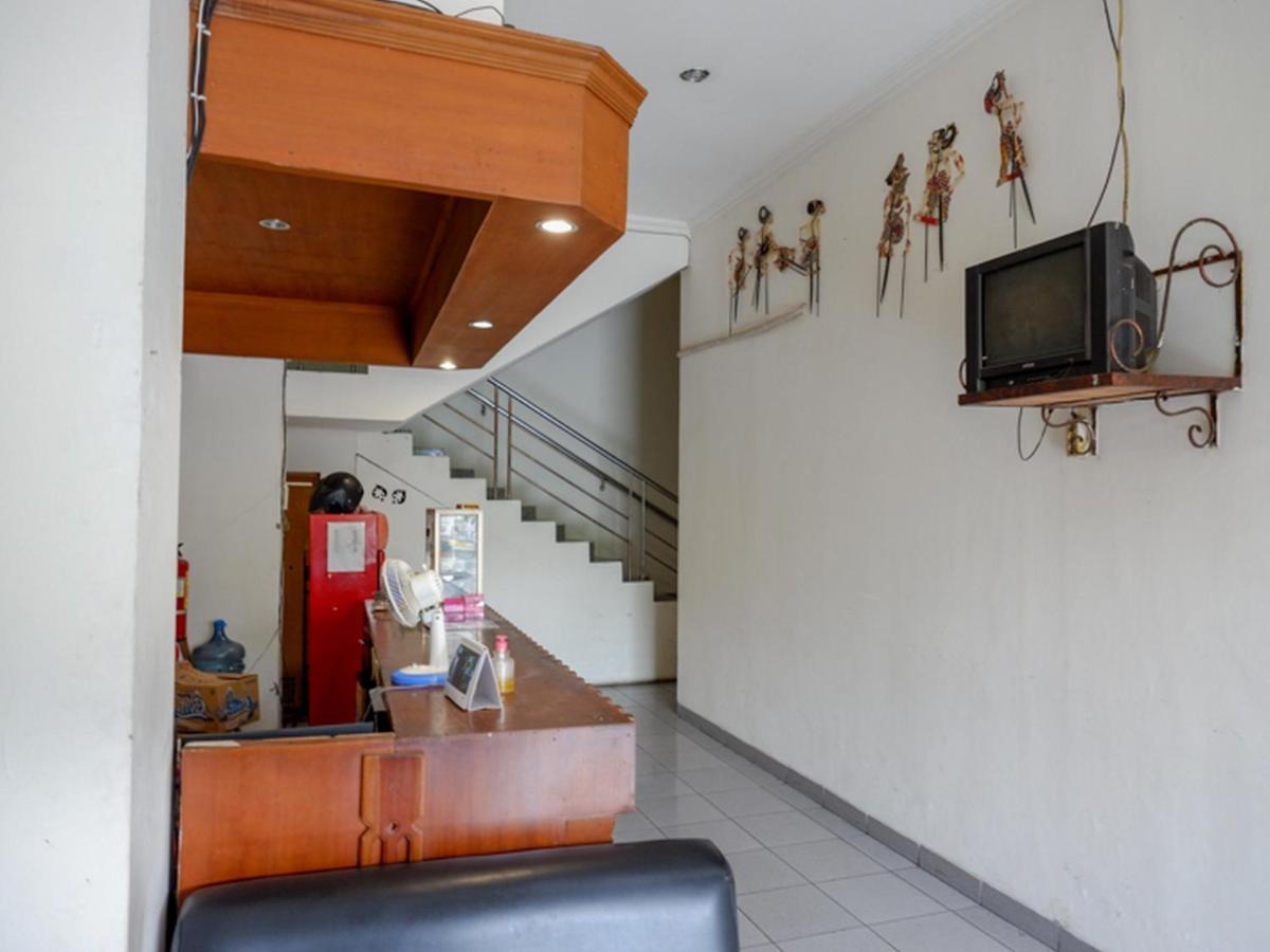 Reddoorz Near Tugu Yogyakarta Hotel Luaran gambar