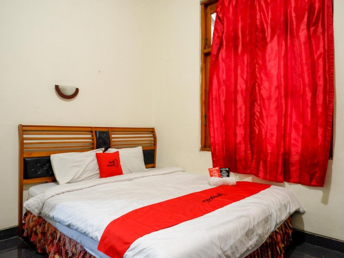 Reddoorz Near Tugu Yogyakarta Hotel Luaran gambar